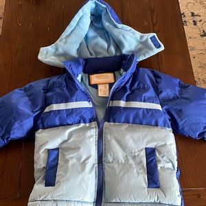 New, never work, boys/girls winter jacket size 5/6